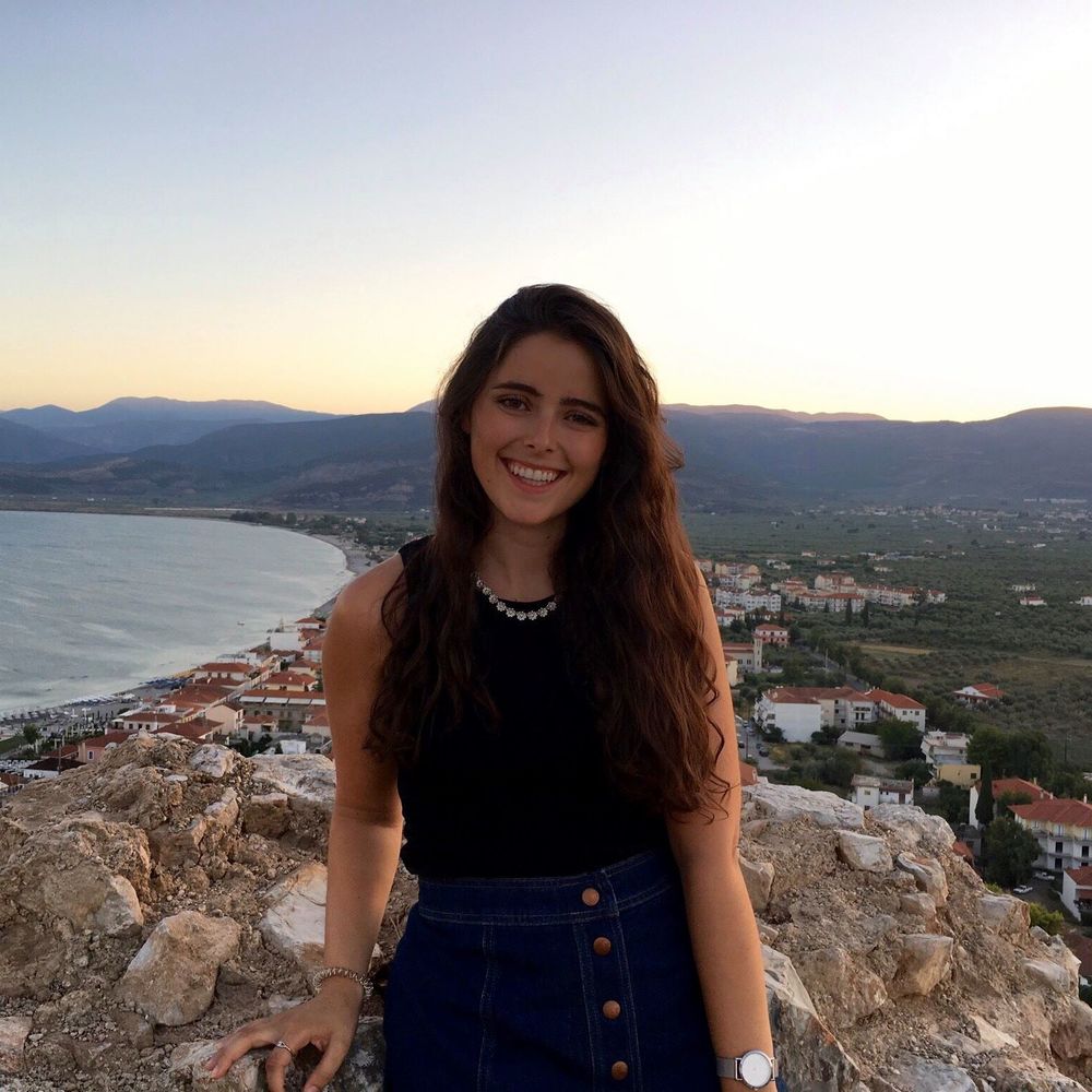 Meet your Posher, Eva